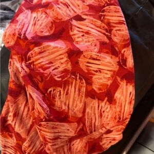 LuLaRoe Red and Pink Patterned Leggings